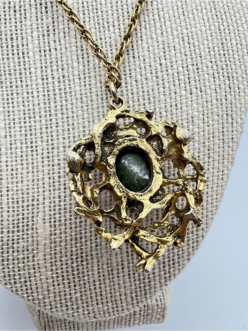 VTG Brutalist Moss Agate Pendant • Gold Tone • Organic Statement - Picture 3 of 10